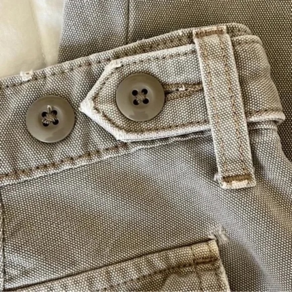 Lucky Brand | Khaki Boyfriend Distressed Utility Ankle Pants, Size 6 - Picture 5 of 11